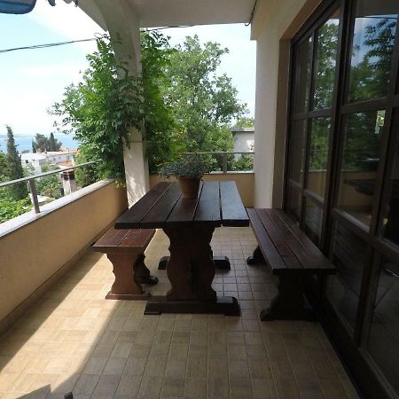Apartman Stefanija Selce Exterior photo